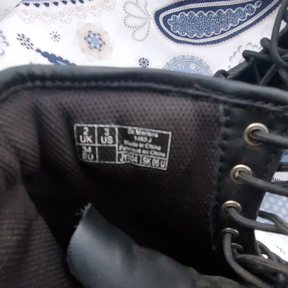 DR MARTENS - Picture 8 of 8